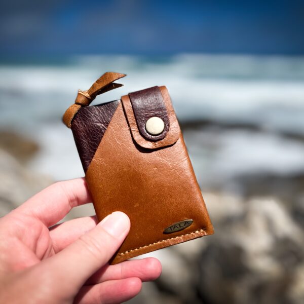 Dual Tone Leather Cardholder