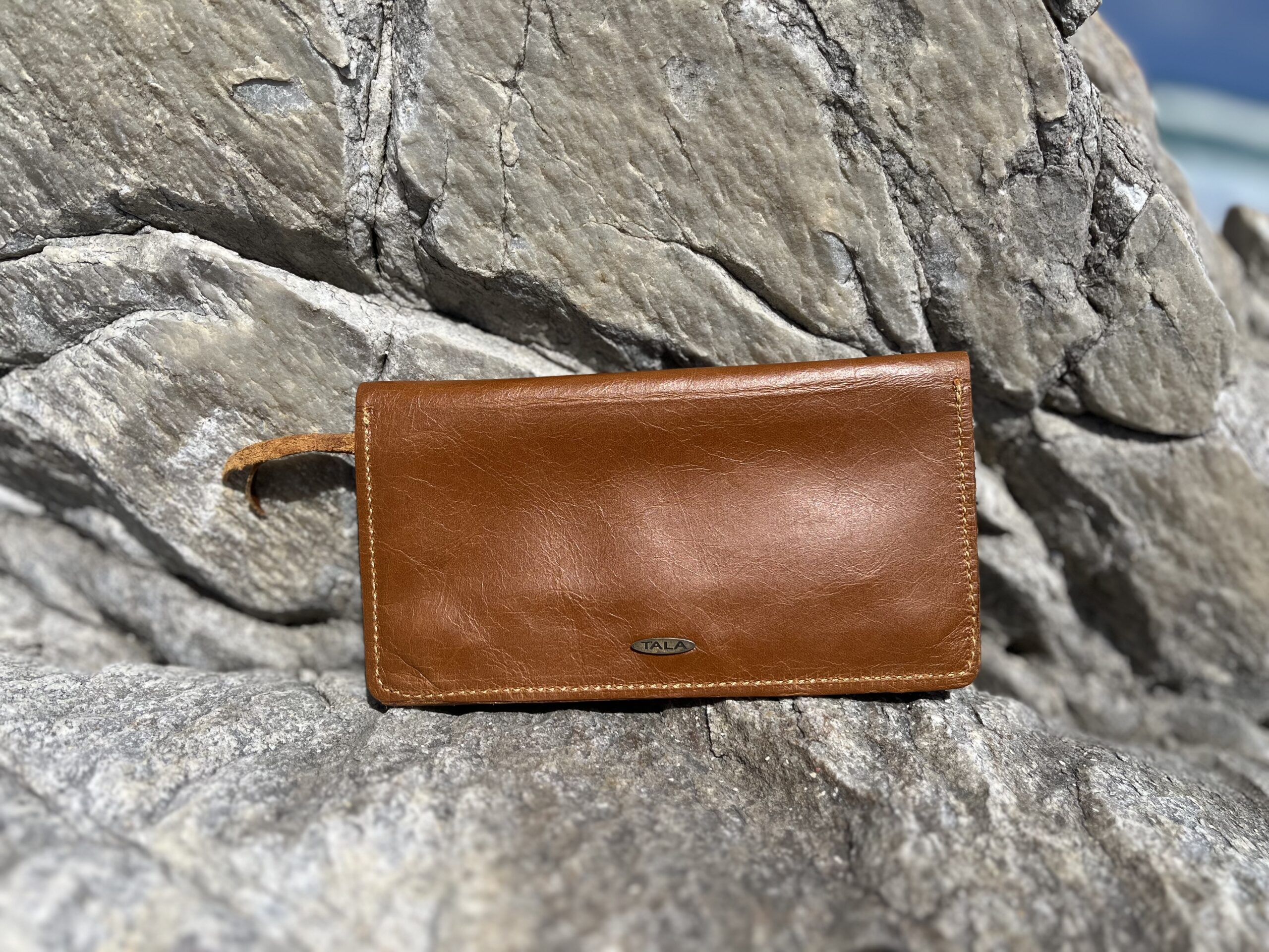 Ladies leather wallet